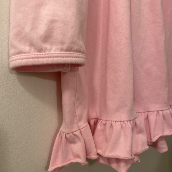 “M” embroidered pink dress - Picture 3 of 7